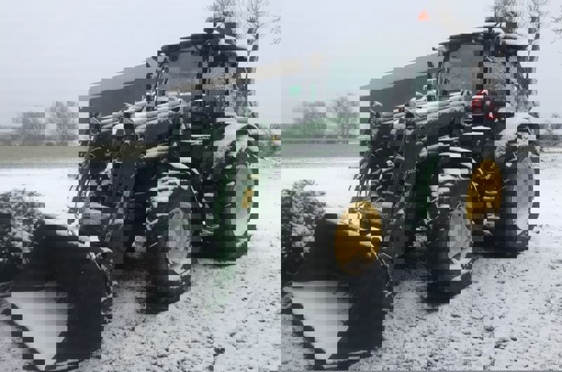 Traktor på Provstegården